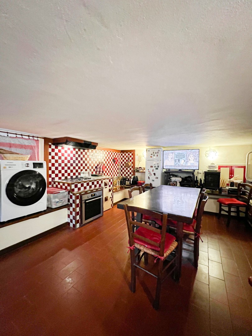 25966-torre-del-lago-mare-viareggio-vendita-villa