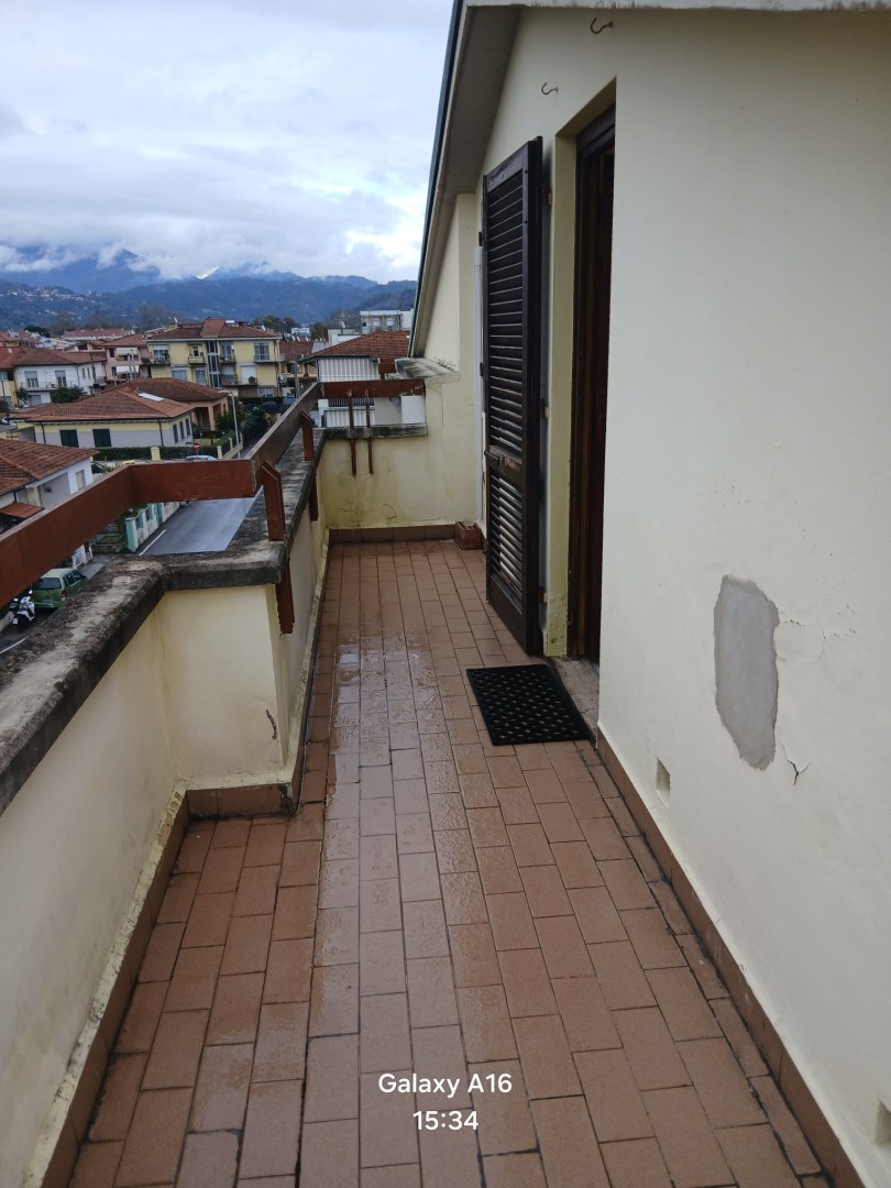 25970-terminetto-viareggio-vendita-attico