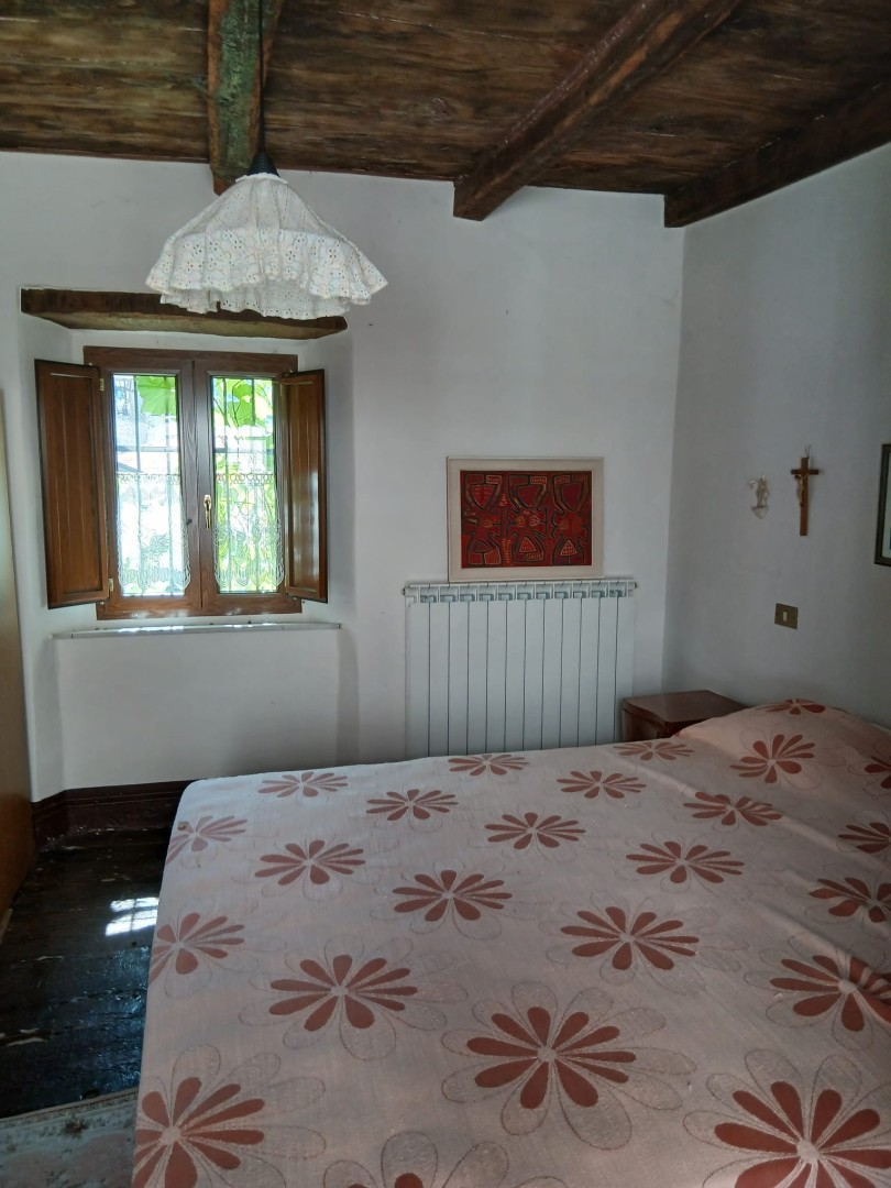 25980-minucciano-minucciano-vendita-villa-a-schiera