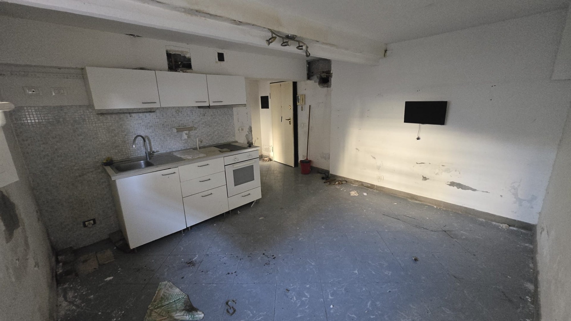 25987-viareggio-passeggiata-viareggio-vendita-appartamento